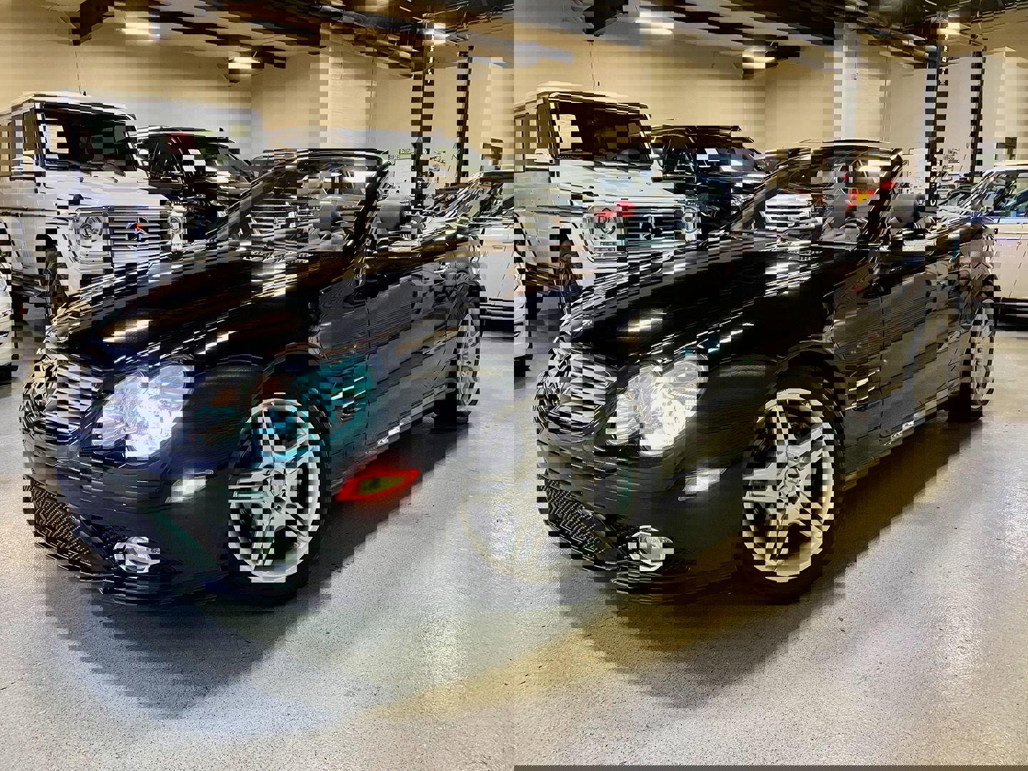 Used 2007 Mercedes-Benz SL 550 image 2