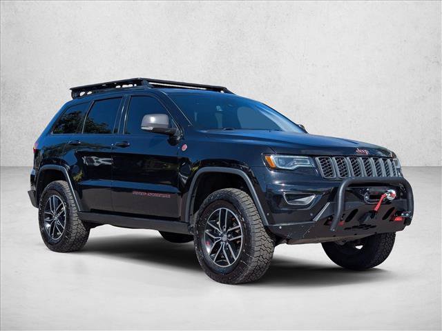 Used 2018 Jeep Grand Cherokee Trailhawk w/ Trailhawk Luxury Group AWD/4WD video 3