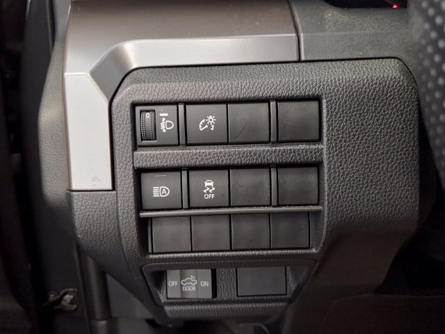 Used 2024 Toyota Tacoma SR5 RWD image 29