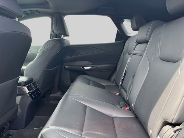 Used 2023 Lexus RX 350 Premium w/ Accessory Package (Z1) AWD/4WD image 15