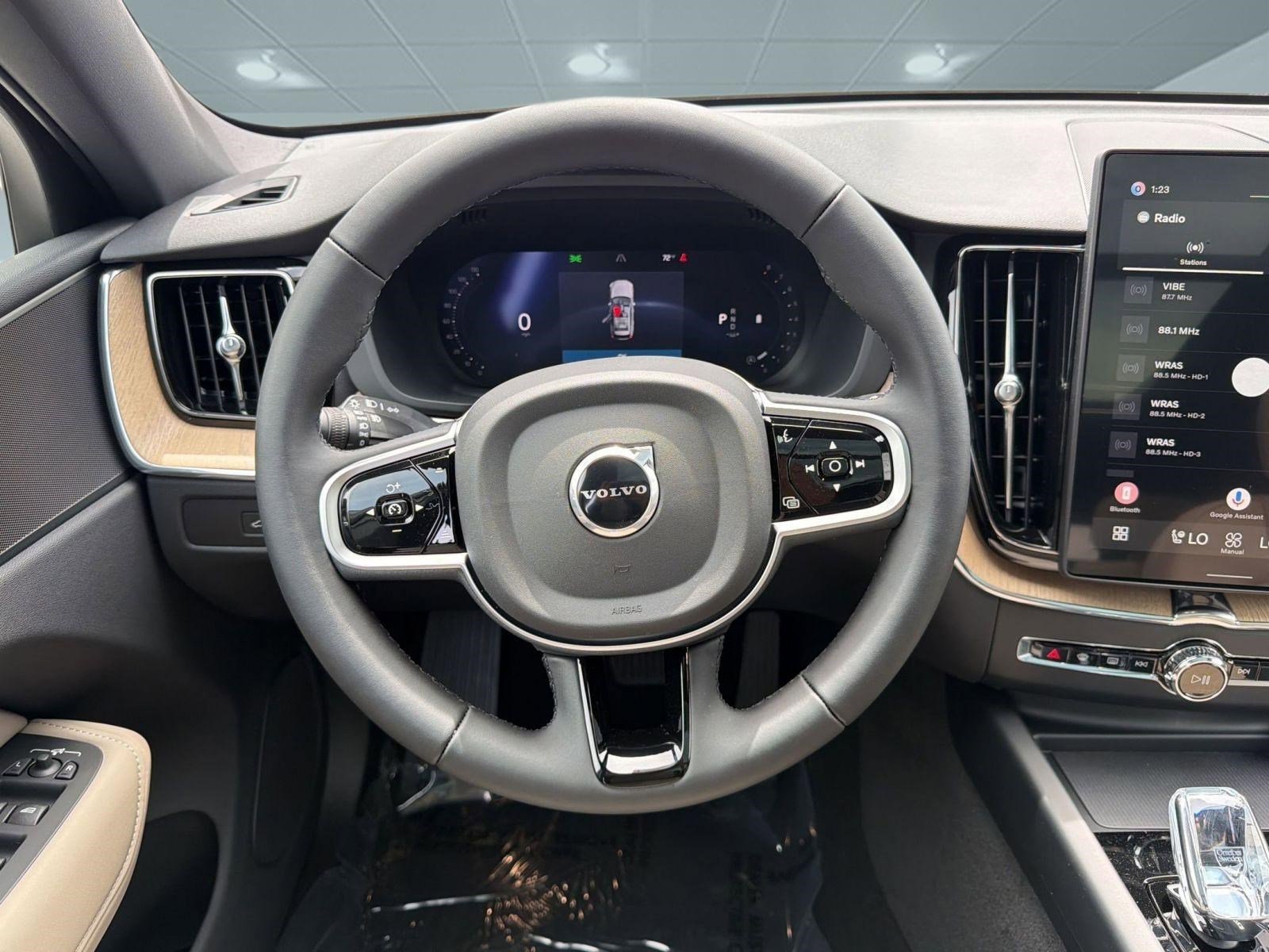 New 2026 Volvo XC60 B5 Plus w/ Protection Package Premier AWD/4WD image 17