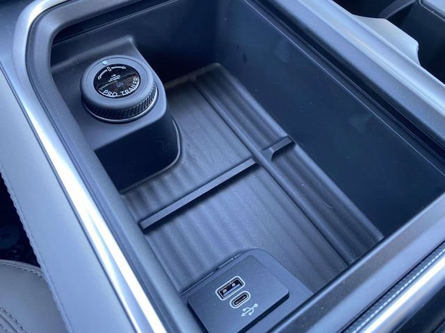 New 2026 Ford Expedition Max Active RWD image 18