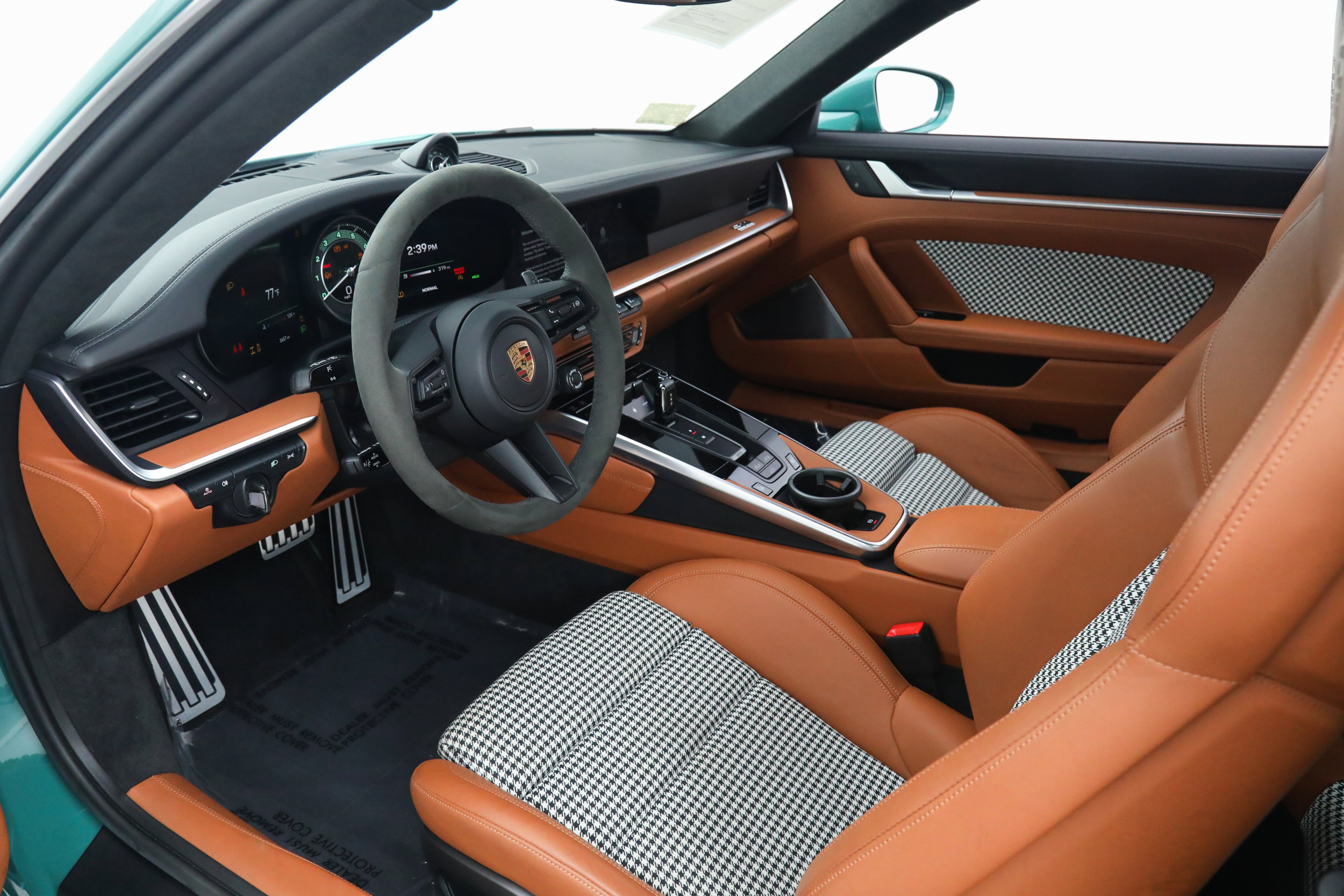 Used 2023 Porsche 911 Turbo S AWD/4WD image 22