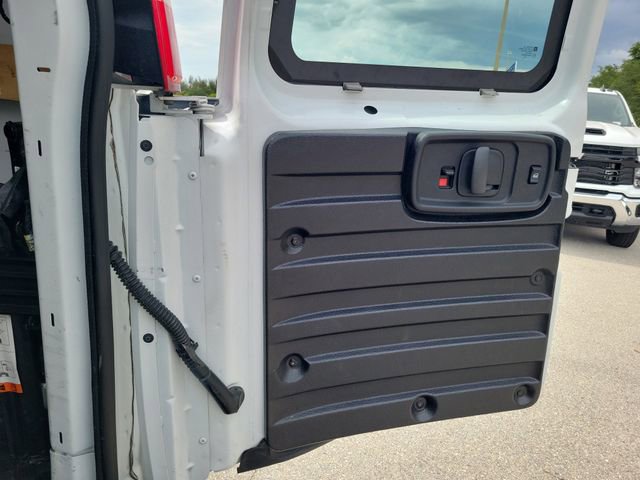 Used 2024 GMC Savana 2500 w/ Driver Convenience Package RWD image 9
