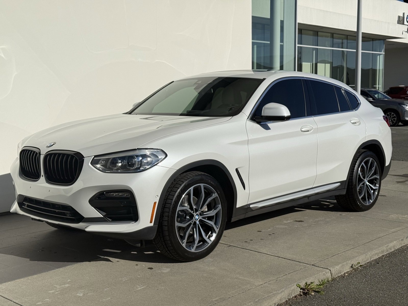 Used 2021 BMW X4 xDrive30i w/ Premium Package image 3