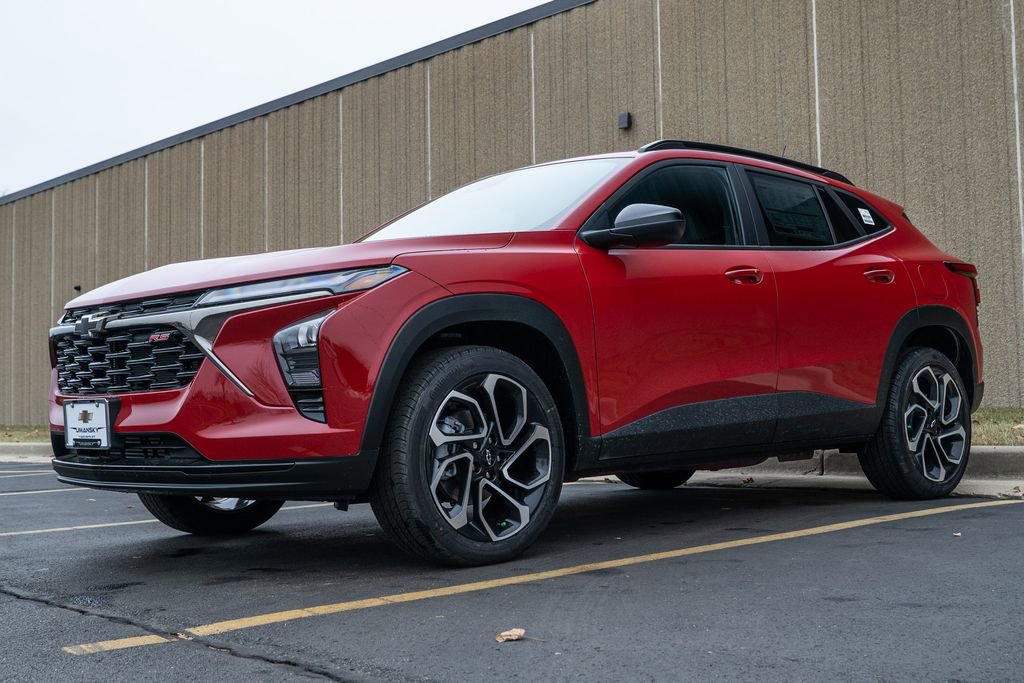 New 2026 Chevrolet Trax RS image 3