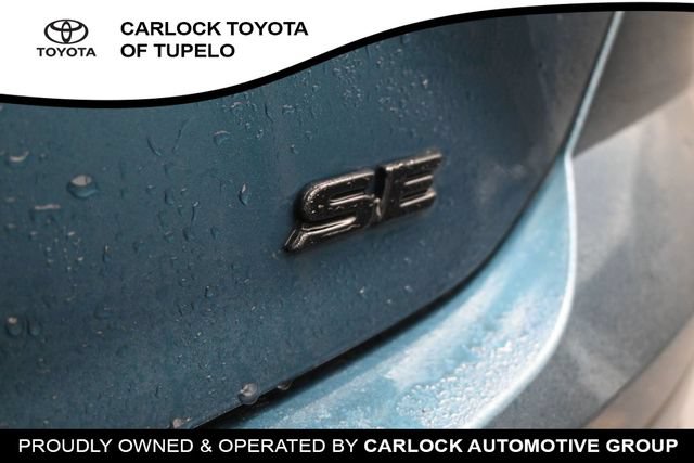 Used 2025 Toyota Camry SE w/ Convenience Package FWD image 14