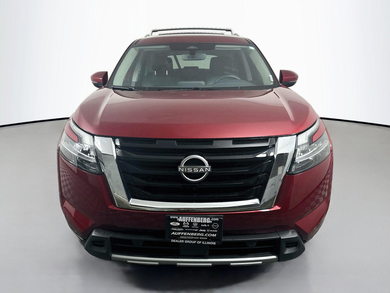Certified 2024 Nissan Pathfinder SL AWD/4WD image 2