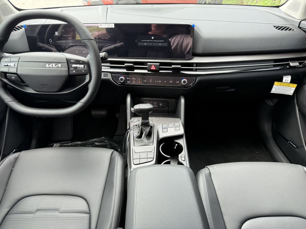 New 2026 Kia Sportage SX FWD image 15