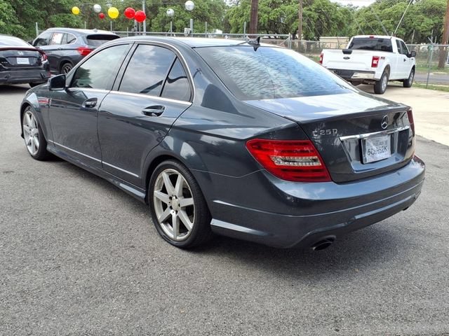 Used 2013 Mercedes-Benz C 250 Sedan w/ Multimedia Pkg image 5