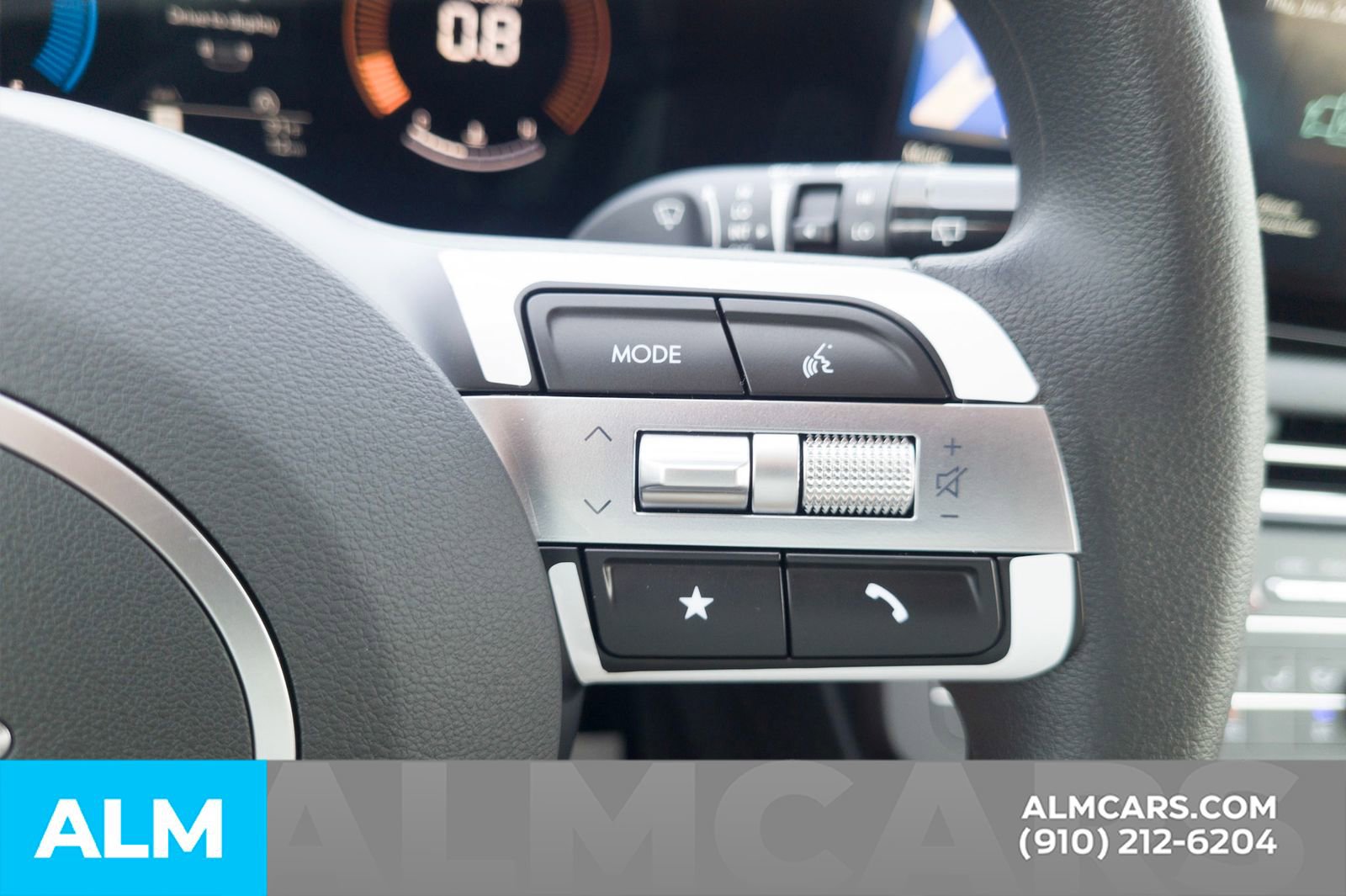 Used 2025 Hyundai Tucson SE image 26