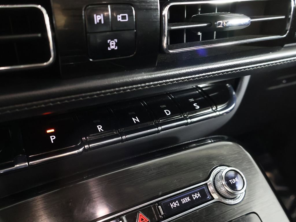 Used 2023 Lincoln Nautilus Reserve AWD/4WD image 48