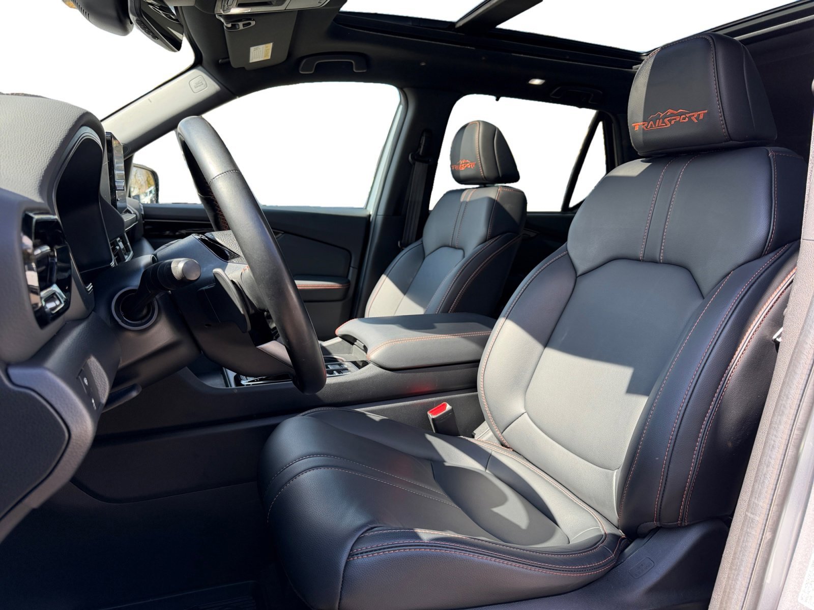 Used 2024 Honda Pilot TrailSport image 10