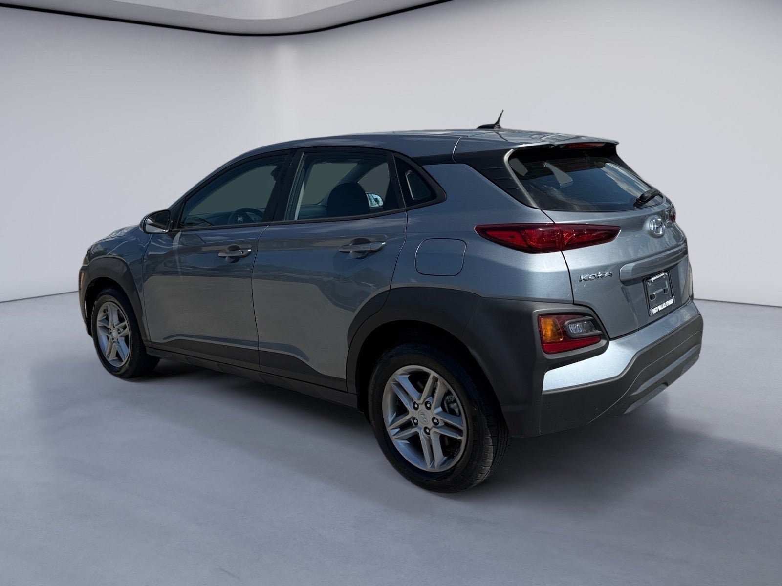 Used 2021 Hyundai Kona SE AWD/4WD image 3