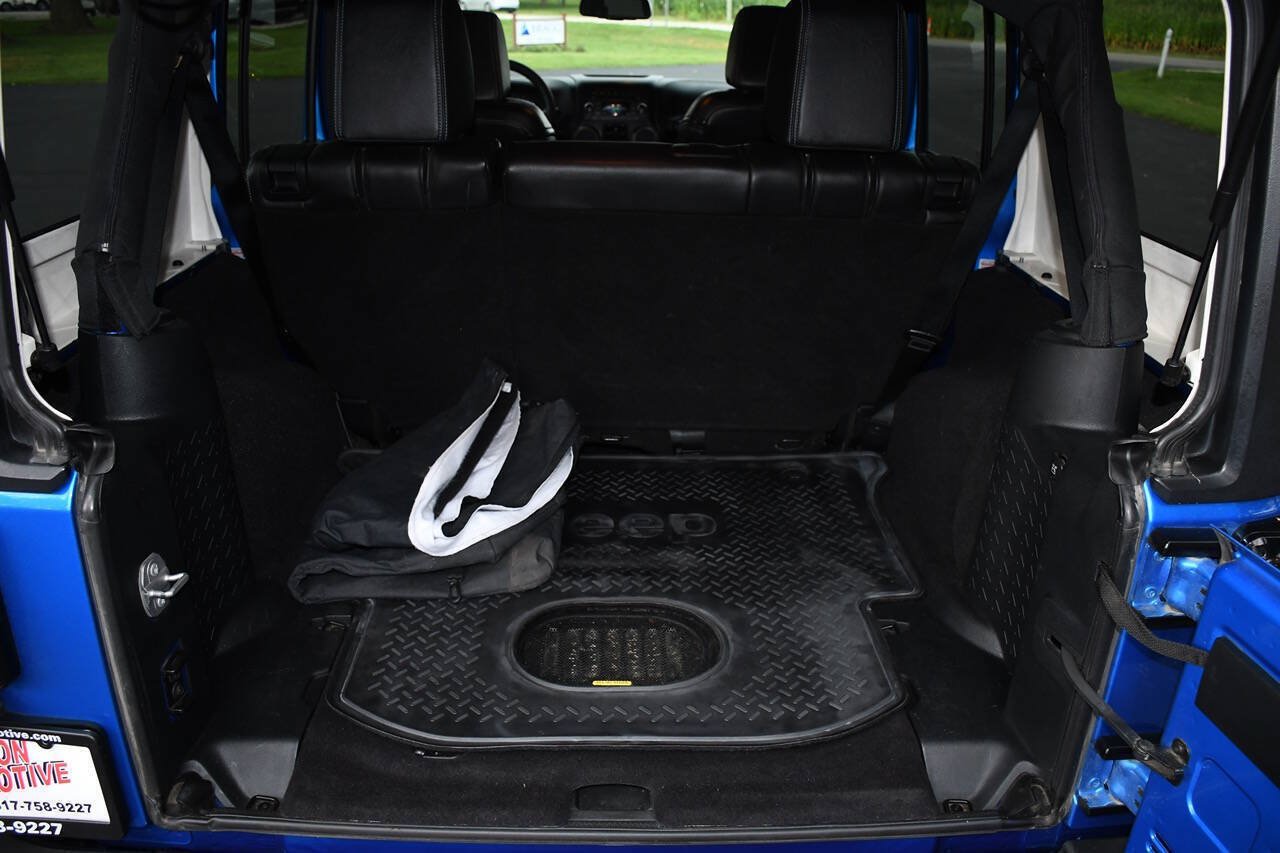 Used 2016 Jeep Wrangler Unlimited Sport AWD/4WD image 18