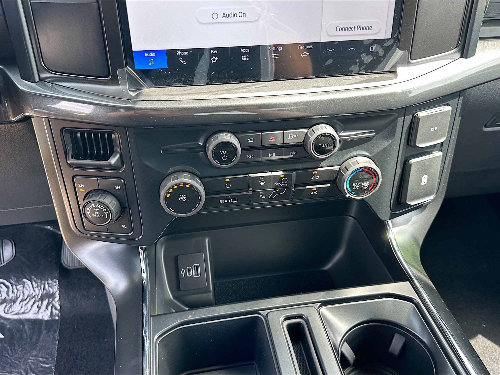 New 2026 Ford F150 STX w/ Equipment Group 200A AWD/4WD image 10