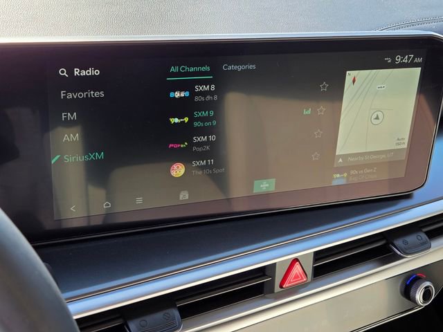 Certified 2024 Kia Sorento S w/ Panoramic Sunroof Package image 21