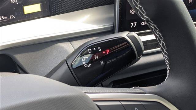 New 2026 Volkswagen Tiguan SE AWD/4WD image 18