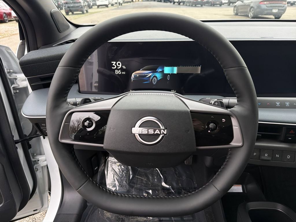 New 2026 Nissan Leaf Platinum+ w/ Cargo Package (Platinum+) FWD image 34
