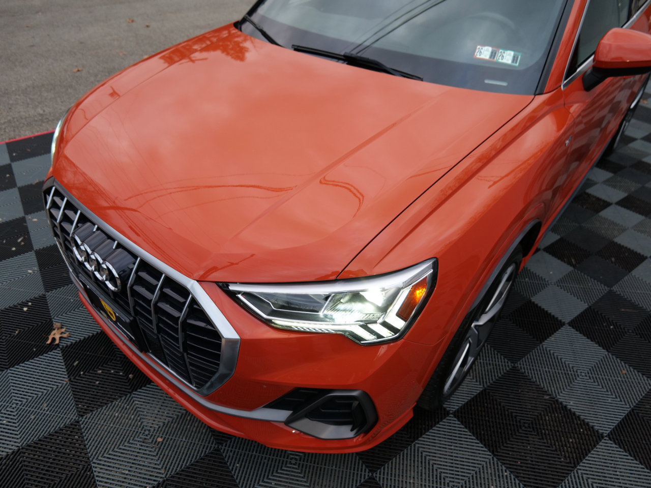 Used 2019 Audi Q3 2.0T Premium Plus w/ Premium Plus Package image 77