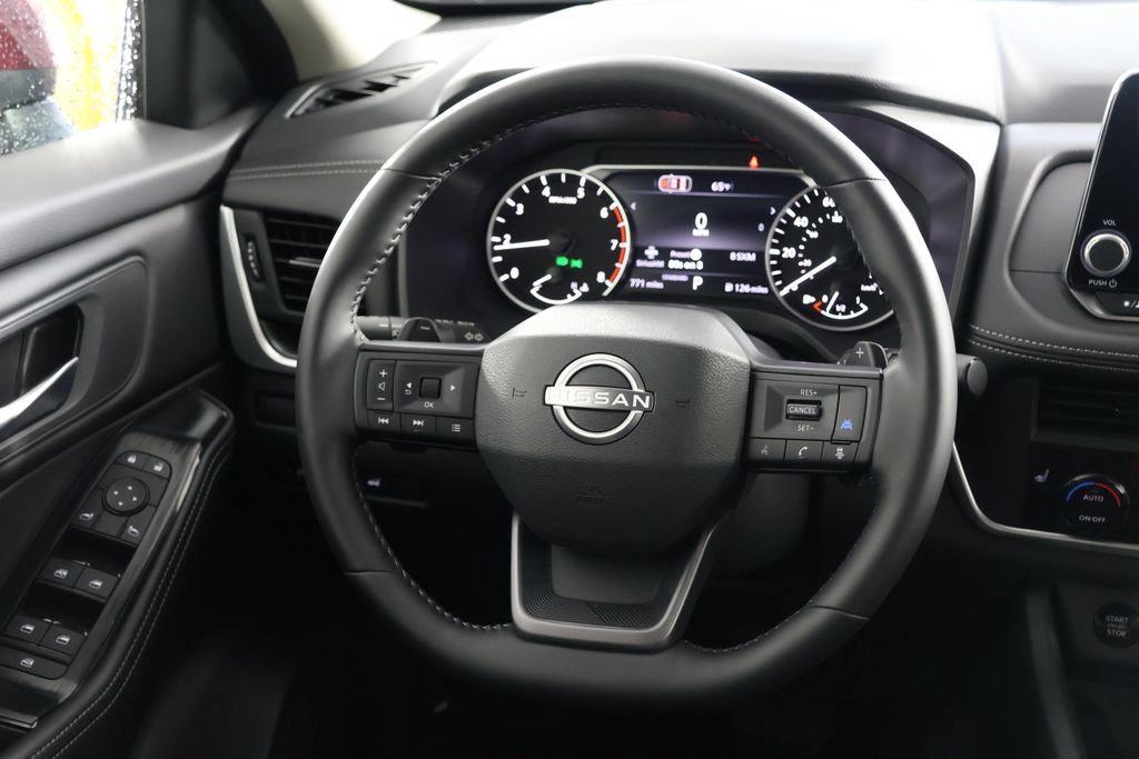 Used 2026 Nissan Rogue SV w/ Cold Weather Package FWD image 10
