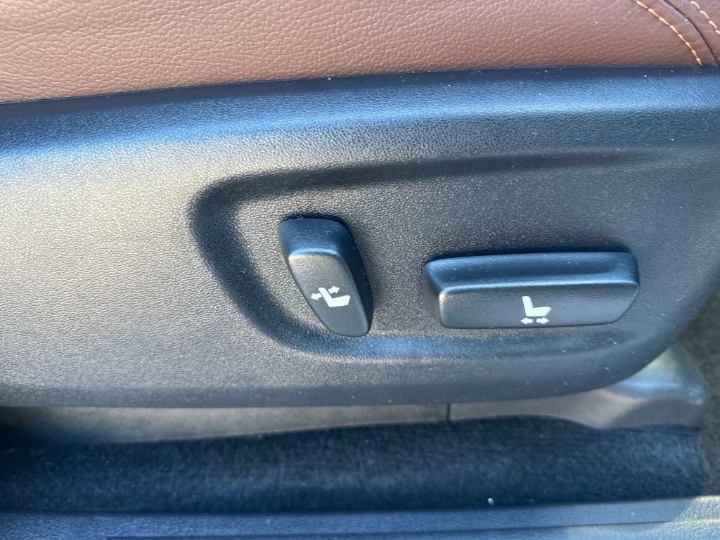 Used 2023 Toyota 4Runner Limited image 41