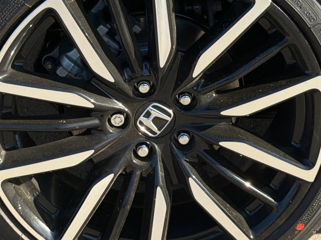 Used 2026 Honda Accord Touring image 2