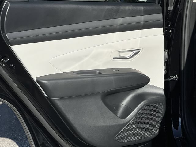 New 2026 Hyundai Tucson SEL FWD image 17