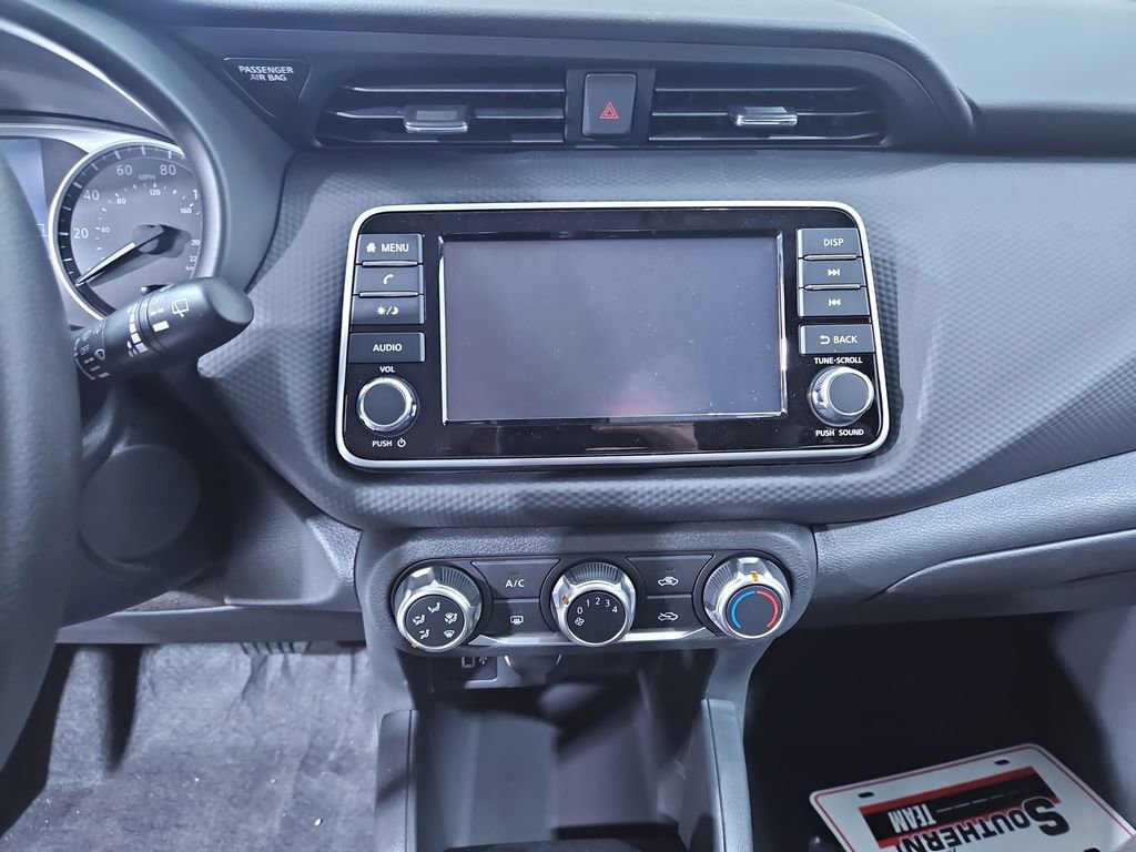 New 2025 Nissan Kicks Play S FWD image 19