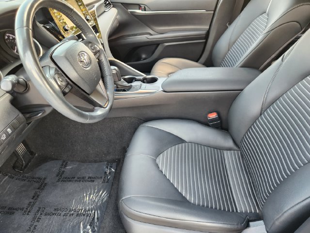 Used 2024 Toyota Camry SE FWD image 8