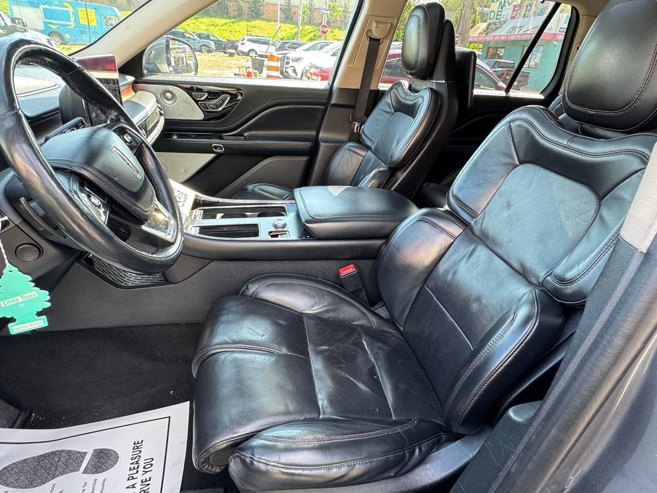 Used 2021 Lincoln Aviator Reserve w/ Equipment Group 210A AWD/4WD image 10