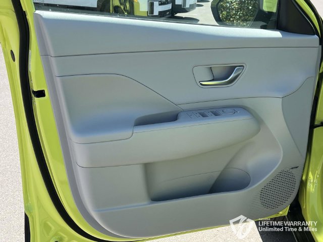 New 2026 Hyundai Kona Limited FWD image 12