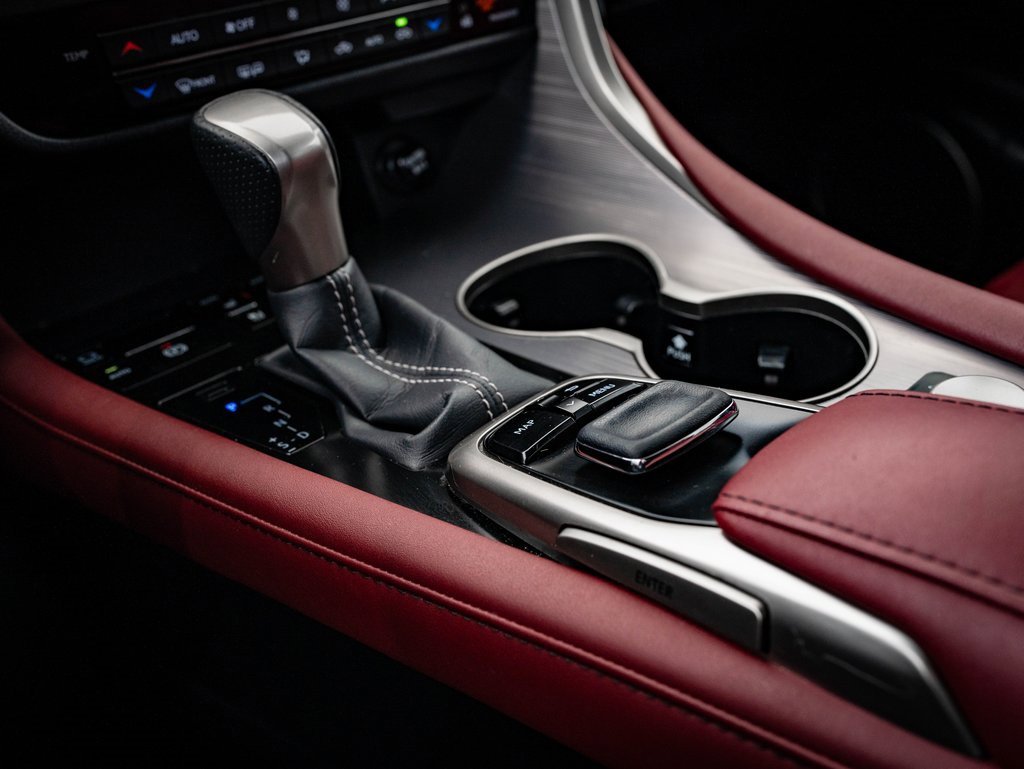 Used 2017 Lexus RX 450h AWD image 41