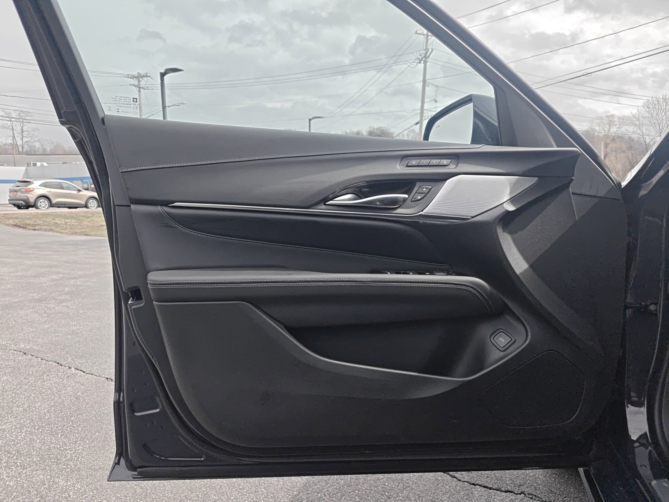 Used 2025 Cadillac CT4 Premium Luxury image 15