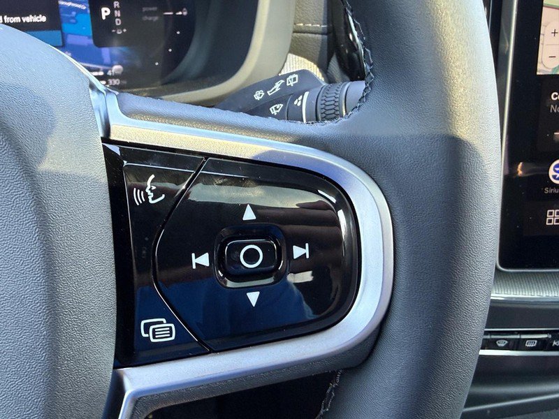New 2026 Volvo XC60 T8 Ultra w/ Climate Package AWD/4WD image 14