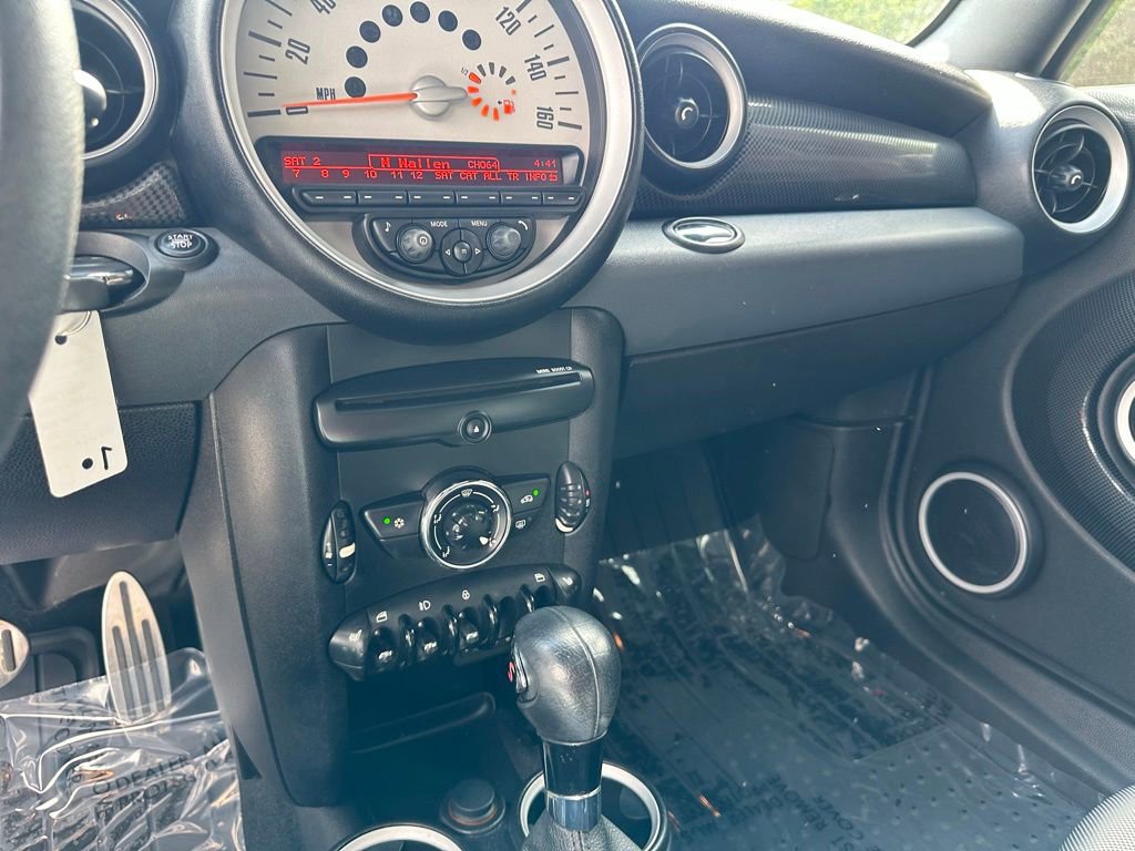 Used 2012 MINI Cooper Clubman S FWD image 13