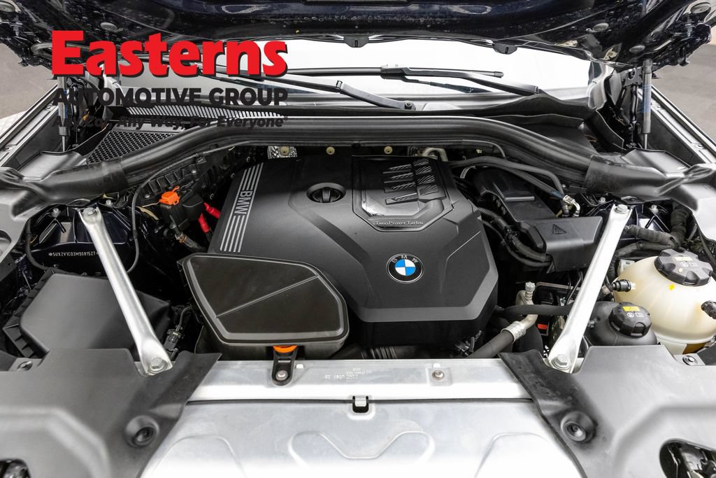 Used 2021 BMW X4 xDrive30i w/ M Sport Package AWD/4WD image 7