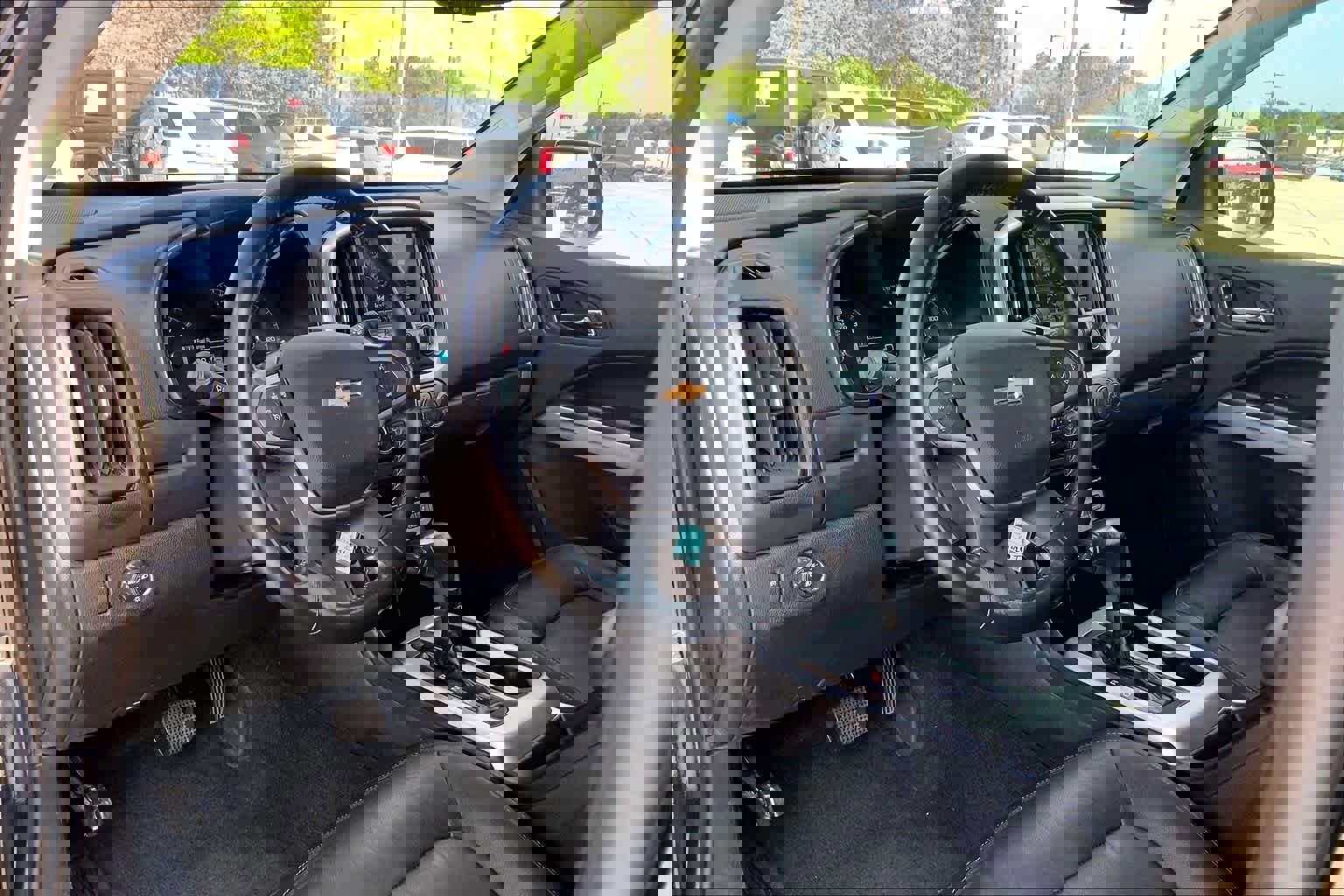 Used 2016 Chevrolet Colorado LT w/ Luxury Package, Chrome image 17