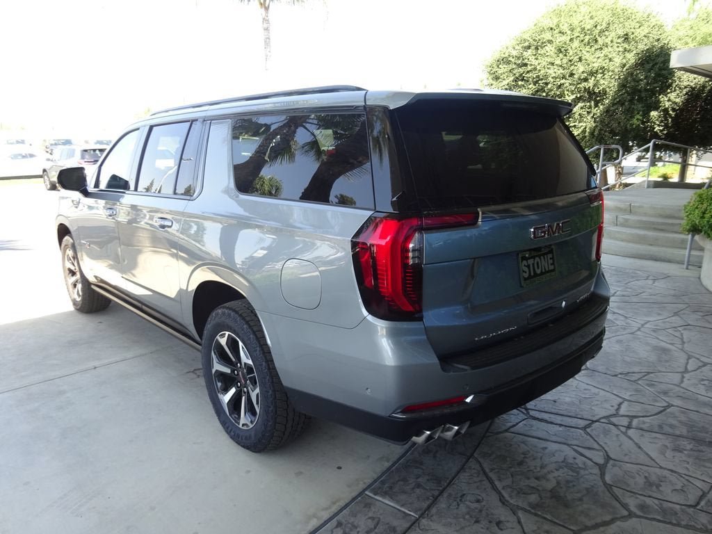 New 2026 GMC Yukon XL AT4 w/ AT4 Premium Plus Package AWD/4WD image 5