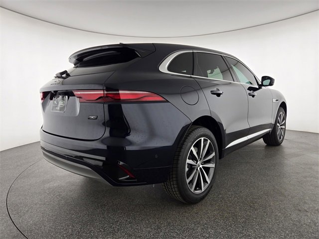 New 2026 Jaguar F-PACE R-Dynamic S image 8
