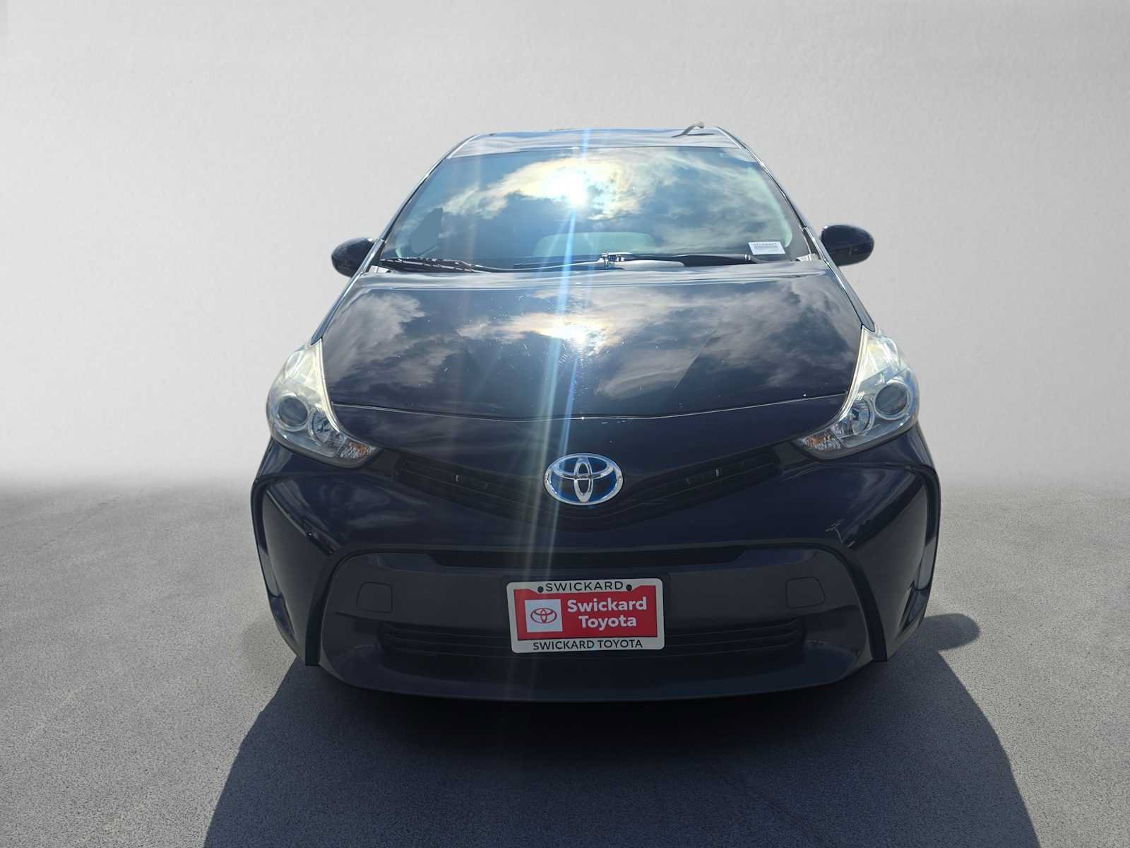 Used 2015 Toyota Prius V Three FWD image 8