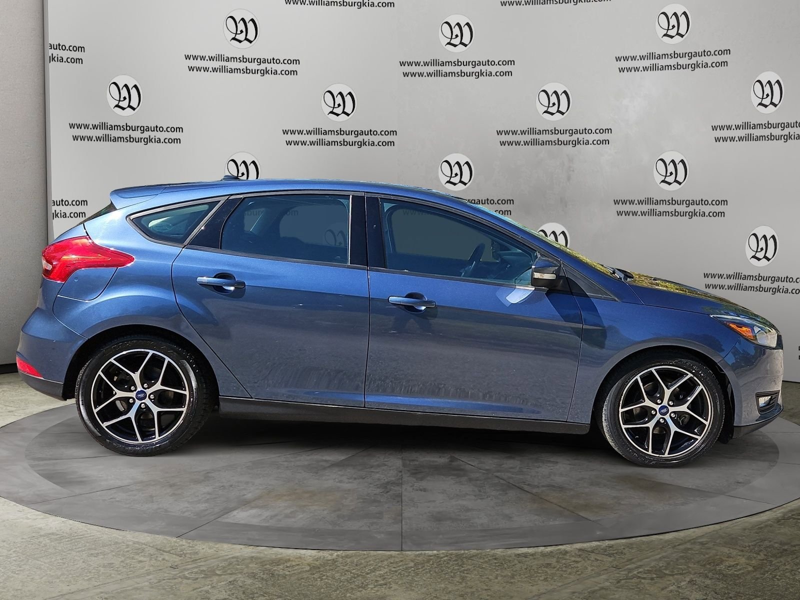 Used 2018 Ford Focus SEL FWD image 6