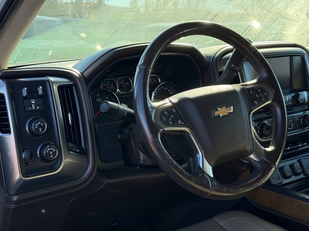 Used 2015 Chevrolet Silverado 1500 LTZ w/ LTZ Plus Package image 25