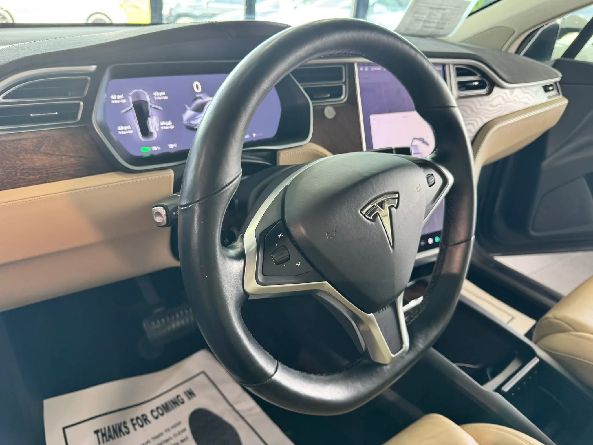 Used 2017 Tesla Model X 90D image 27