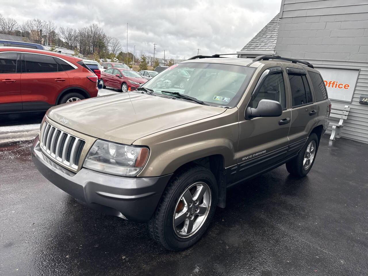 Used 2004 Jeep Grand Cherokee Laredo w/ Trailer Tow Prep Group image 3