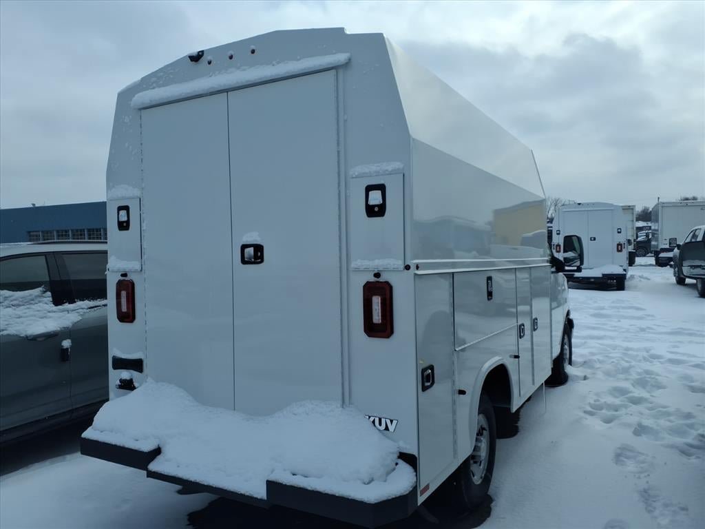 New 2024 Chevrolet Express 3500 w/ Power Convenience Package RWD image 20