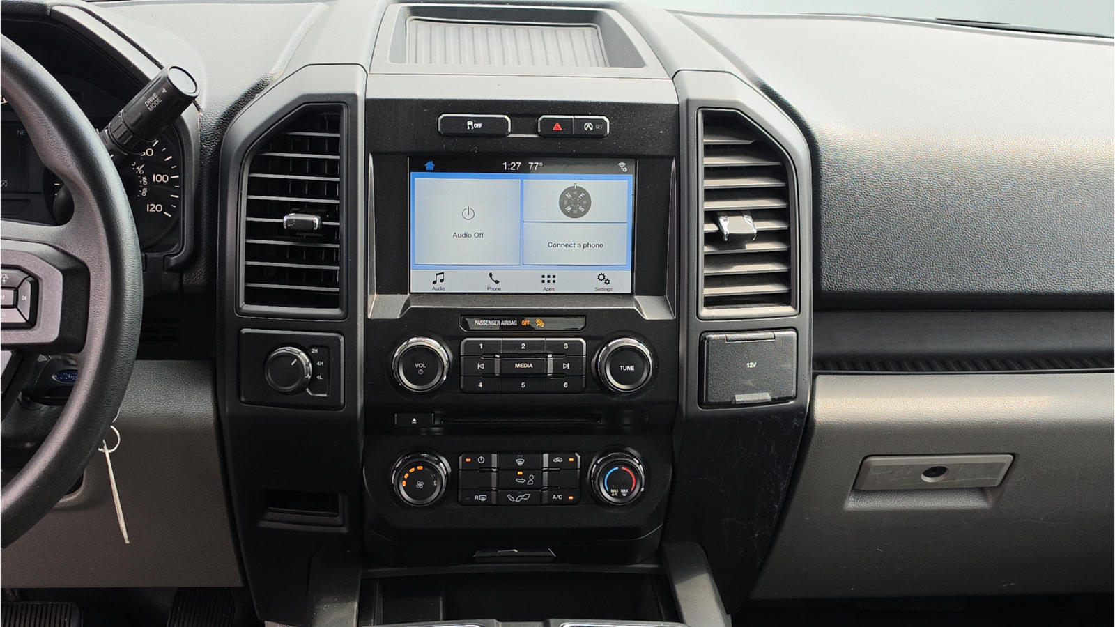 Used 2018 Ford F150 XL w/ Equipment Group 101A Mid AWD/4WD image 14