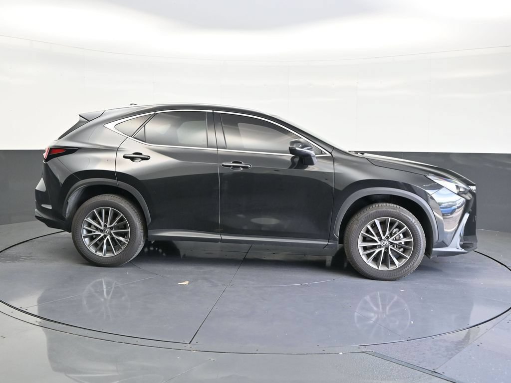 Used 2025 Lexus NX 350 AWD w/ Accessory Package (Z2) image 6