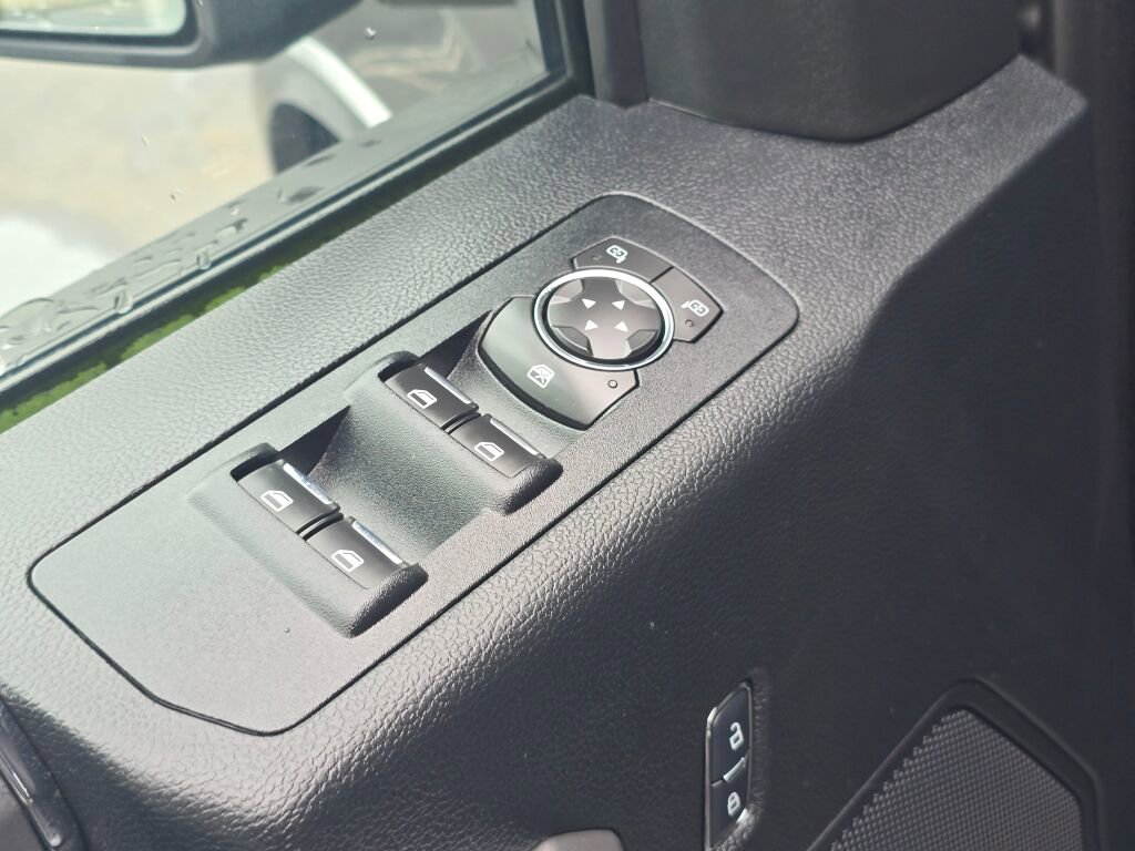 Used 2017 Ford F150 XLT w/ Equipment Group 302A Luxury image 19