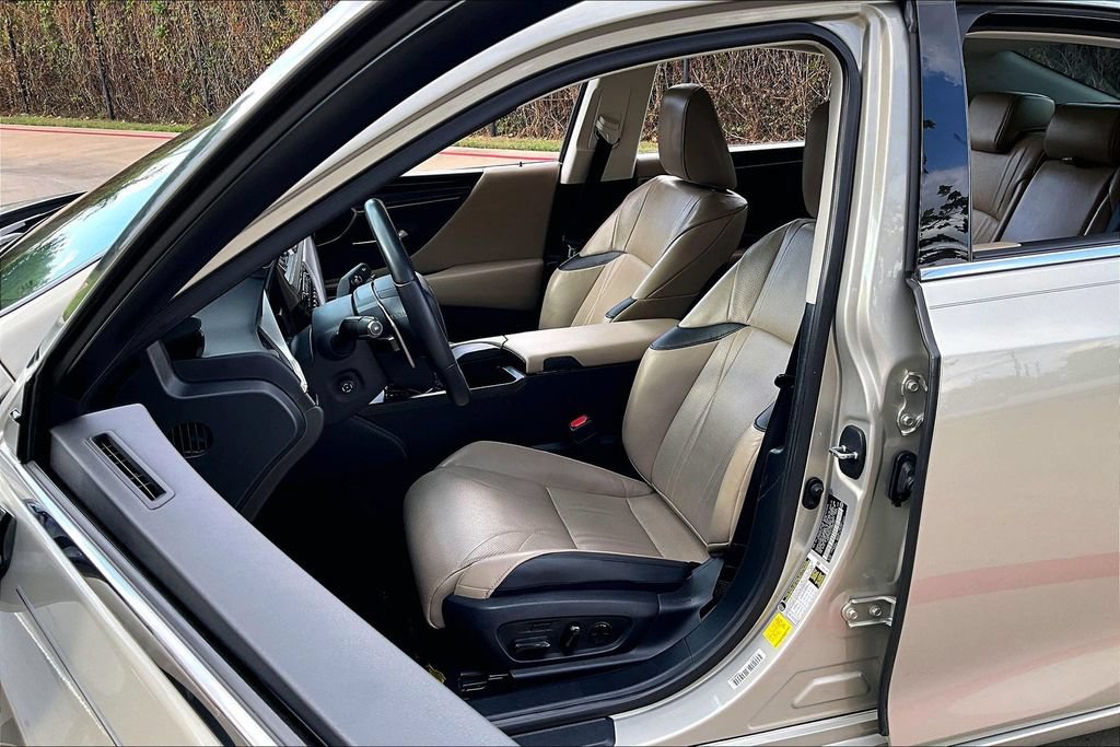 Used 2020 Lexus ES 350 w/ Accessory Package 2 FWD image 33